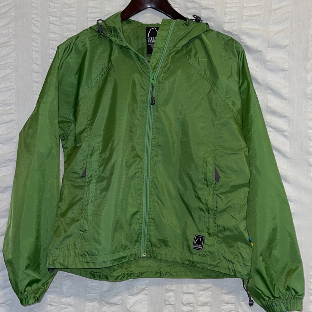 Sierra Designs Green Nylon Windbreaker Jacket